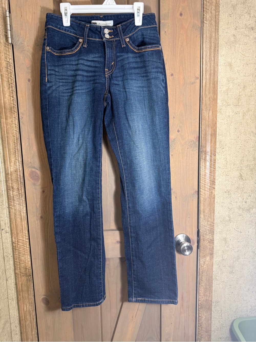 Levi's Women's Dark Blue Straight-Leg Jeans
